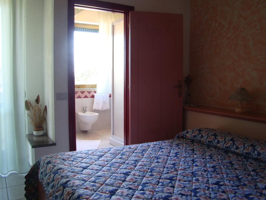 Hotel S'Ustiarvu- Nuova Gestione Cala Liberotto Zewnętrze zdjęcie