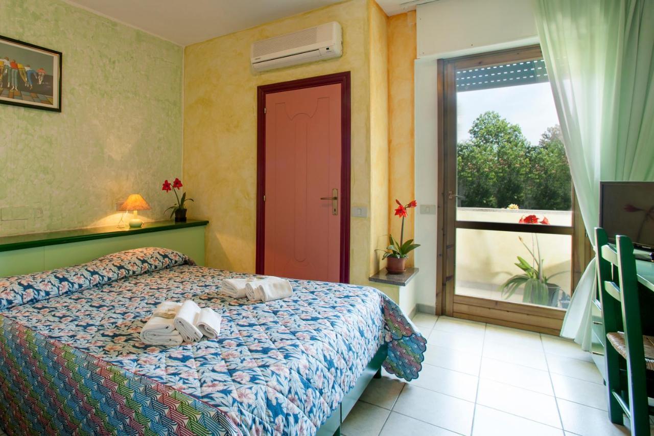 Hotel S'Ustiarvu- Nuova Gestione Cala Liberotto Zewnętrze zdjęcie